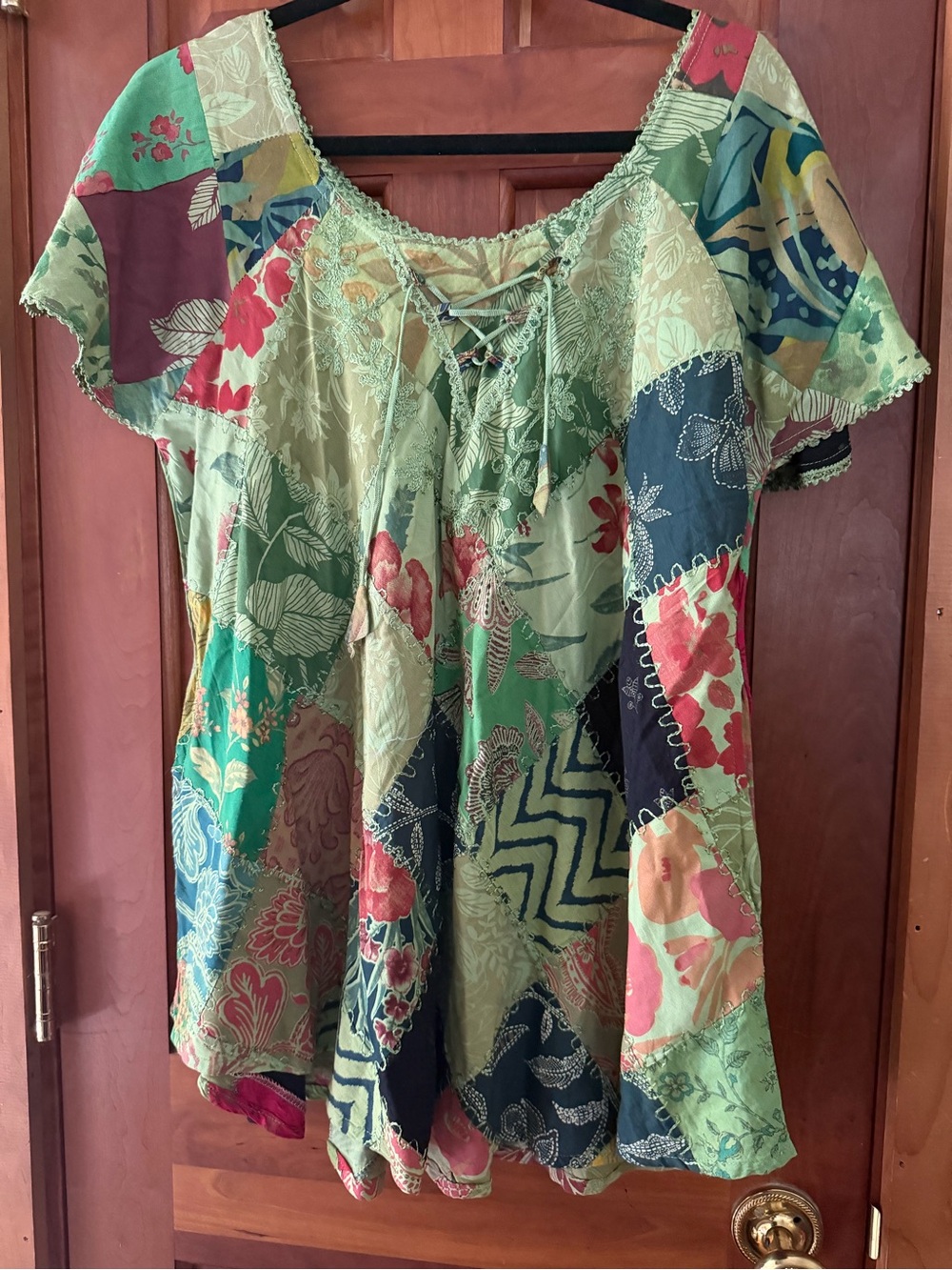 Advance Patchwork Floral Lace-Up Women's Top in Sage Green